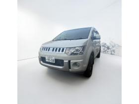 デリカ　D:5 Dパワーパッケージ  クリーンディーゼル 本州車寒冷地仕様 ナビTVバックカメラ 8人乗 レザーシート パドルシフト 両側パワースライドドア 夏18インチアルミタイヤ 冬17インチアルミタイヤ 車検取り立て 即乗りok! 保証付 4WD 2200 5Dr