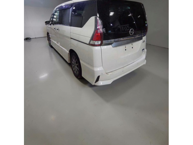 セレナハイウェイスター 本州車寒冷地仕様 ナビTVバックカメラ クルーズコントロール ライブビューカメラ 両側パワースライドドア 8人乗 ワンオーナー 車検新規2年 24ヶ月点検整備済  4WD 2000 5Dr