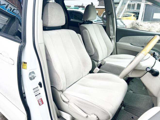 エスティマ2.4アエラスGエディション 4WD　ローンが不安な方＜優遇ローン＞寒冷地仕様　両側パワースライドドア　後席モニター　純正ナビ 4WD