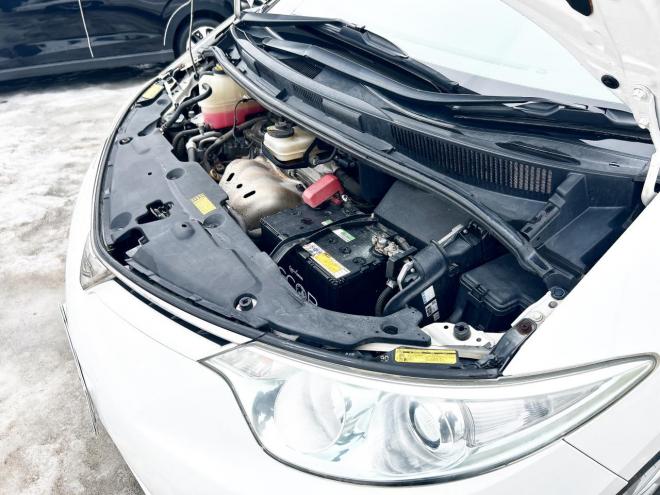 エスティマ2.4アエラスGエディション 4WD　ローンが不安な方＜優遇ローン＞寒冷地仕様　両側パワースライドドア　後席モニター　純正ナビ 4WD