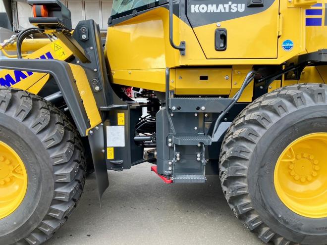 ホイールローダコマツ　WA150-8　マルチプラウ仕様　建機