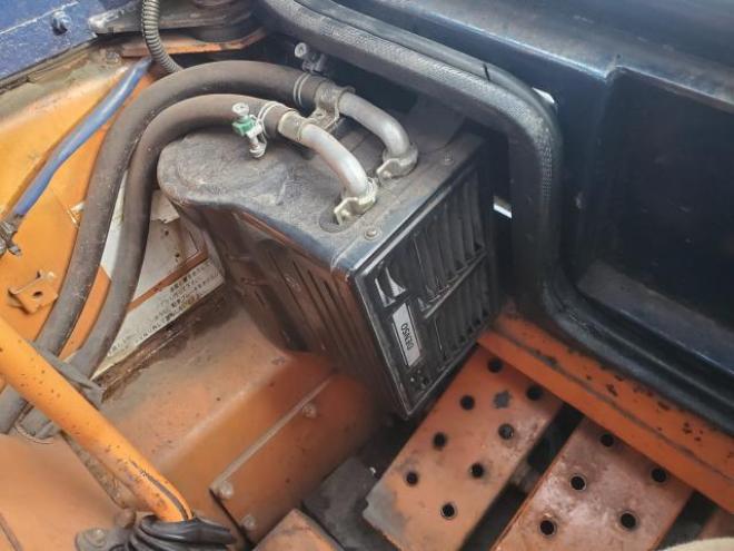 スキッドステアローダジョブサン  4WD