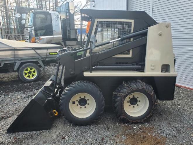 スキッドステアローダジョブサン  4WD