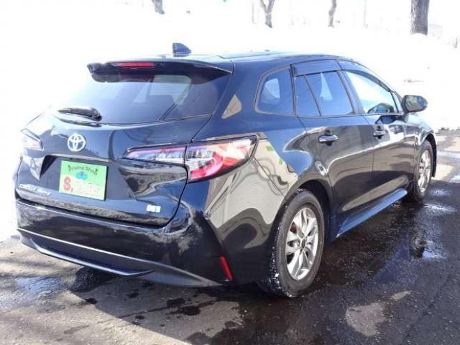 カローラツーリング　1.8 ハイブリッド G-X プラス E-Four 4WD　本州車 ハイブリットシステム2年保証/走行距離無制限　 4WD トヨタセーフティセンス　純正7インチディスプレイオーディオ　Bluetooth接続　バックカメラ　ブラインドスポットモニター　ブレーキホールド　LEDライト 1800