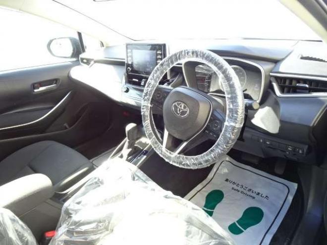 カローラツーリング　1.8 ハイブリッド G-X プラス E-Four 4WD　本州車 ハイブリットシステム2年保証/走行距離無制限　 4WD トヨタセーフティセンス　純正7インチディスプレイオーディオ　Bluetooth接続　バックカメラ　ブラインドスポットモニター　ブレーキホールド　LEDライト 1800