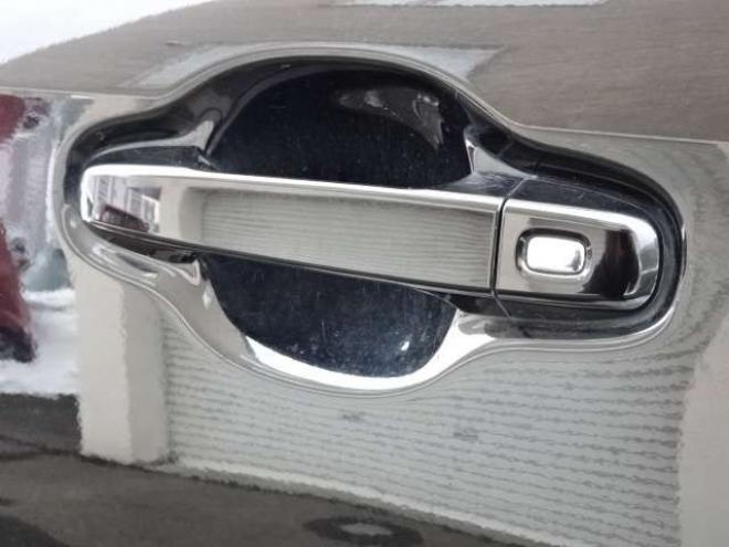 ヴォクシー2.0 ZS 4WD　本州車　保証1年/走行距離無制限　4WD　8人乗　両側パワースライドドア　純正エンジンスターター　アルパイン10インチナビ　純正16インチアルミホイール　アイドリングストップ　スマートキー　ドライブレコーダー 2000