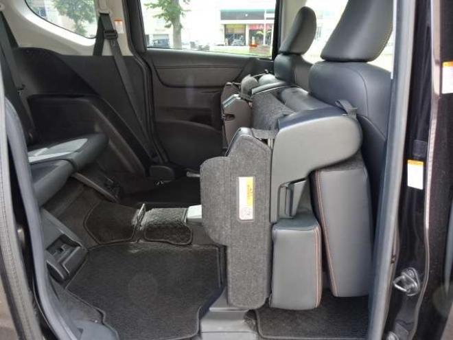 シエンタ1.5 G クエロ 4WD　本州車　保証1年/走行距離無制限　4WD　両側パワースライドドア　衝突軽減システム　オートマチックハイビーム　LDA　　前席シートヒーター　ドライブレコーダー　ETC　プッシュスタート　スマートキー 1500