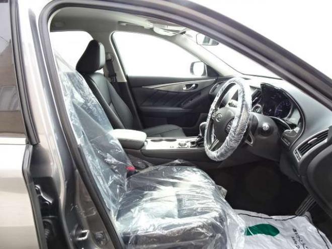 スカイライン3.5 350GT FOUR ハイブリッド タイプSP　本州車 ハイブリットシステム2年保証/走行距離無制限　 4WD フロントリップ　リヤスポイラー　黒本革シート　全方位カメラ　純正ナビ　純正19インチAW　パワーシート　バックカメラ　レーンアシスト　シートメモリ 3500