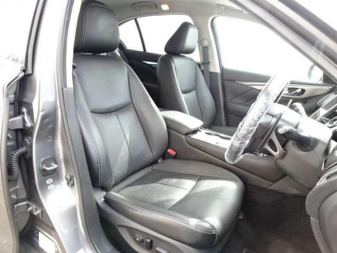 スカイライン3.5 350GT FOUR ハイブリッド タイプSP　本州車 ハイブリットシステム2年保証/走行距離無制限　 4WD フロントリップ　リヤスポイラー　黒本革シート　全方位カメラ　純正ナビ　純正19インチAW　パワーシート　バックカメラ　レーンアシスト　シートメモリ 3500