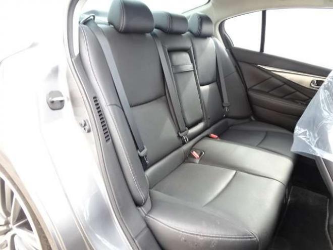 スカイライン3.5 350GT FOUR ハイブリッド タイプSP　本州車 ハイブリットシステム2年保証/走行距離無制限　 4WD フロントリップ　リヤスポイラー　黒本革シート　全方位カメラ　純正ナビ　純正19インチAW　パワーシート　バックカメラ　レーンアシスト　シートメモリ 3500