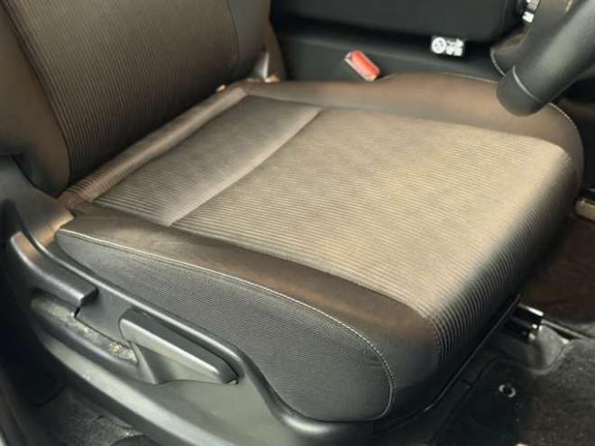 セレナ2.0 ハイウェイスター VセレクションII 4WD　防錆塗装4WDナビBカメエンスタETC 2000