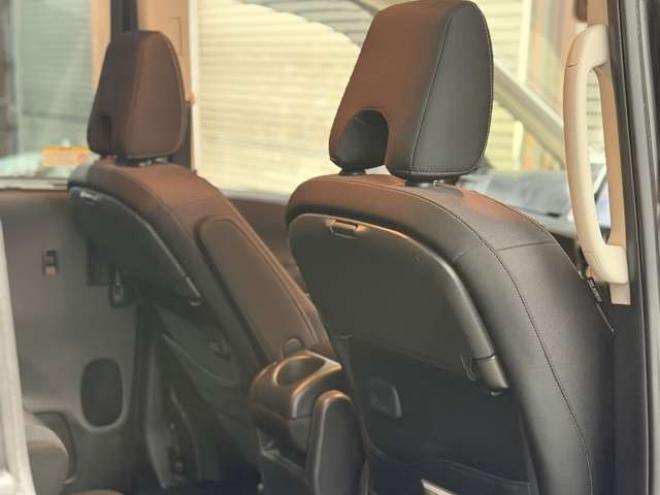 セレナ2.0 ハイウェイスター VセレクションII 4WD　防錆塗装4WDナビBカメエンスタETC 2000