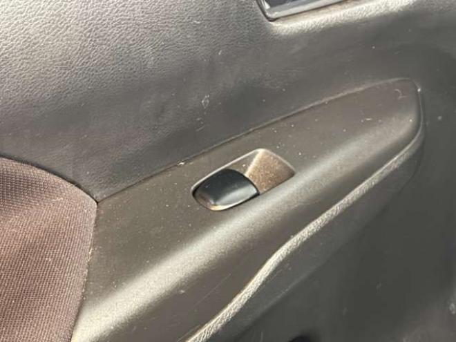 セレナ2.0 ハイウェイスター VセレクションII 4WD　防錆塗装4WDナビBカメエンスタETC 2000