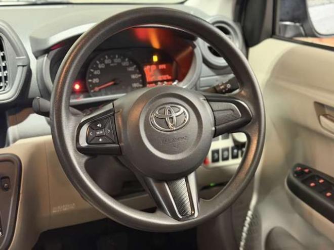 パッソ1.0 X S 4WD　防錆塗装4WDTVナビBカメETC 1000