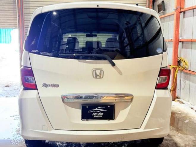 フリードスパイク1.5 G ジャストセレクション 4WD　防錆塗装4WDスマキーCDオーディオETC 1500