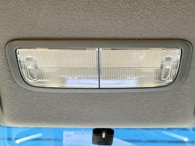 フリードスパイク1.5 G ジャストセレクション 4WD　防錆塗装4WDTVナビBカメETC夏冬タイヤ 1500