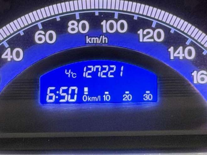 フリードスパイク1.5 G ジャストセレクション 4WD　防錆塗装4WDTVナビBカメETC夏冬タイヤ 1500