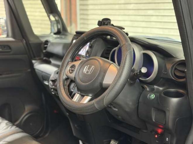 N-BOXカスタムG 4WD　防錆塗装4WDナビTVBカメ 660