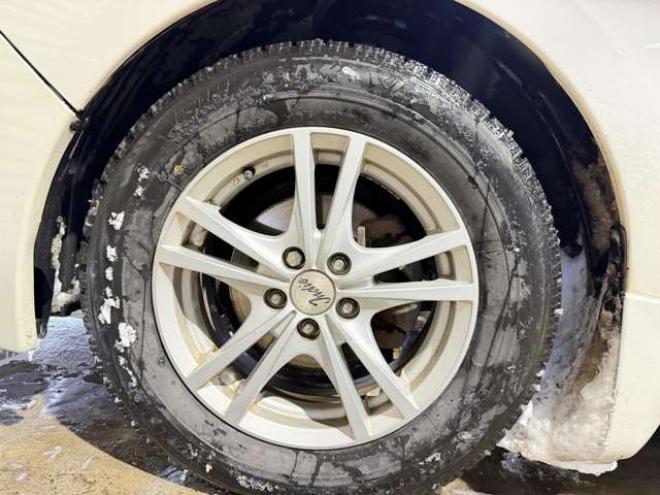 インプレッサスポーツ 1.6 i 4WD　防錆塗装4WDTVナビBカメETC夏冬タイヤ 1600