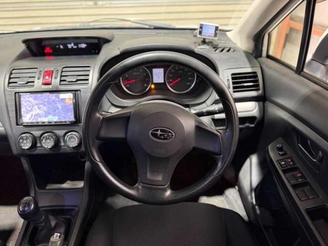 インプレッサスポーツ 1.6 i 4WD　防錆塗装4WDTVナビBカメETC夏冬タイヤ 1600