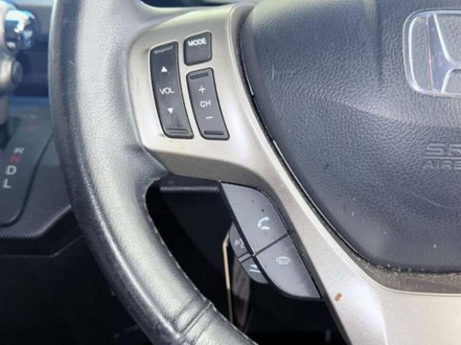 フリードスパイクハイブリッド1.5 ジャストセレクション　下廻防錆TVナビBカメETC 2WD 1500