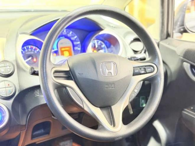 フィットハイブリッド1.3　防錆塗装キーレスCDETC 2WD 1300