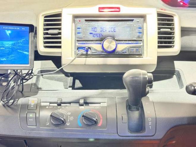 フリードスパイク1.5 C 4WD　防錆塗装4WDキーレスCD 1500