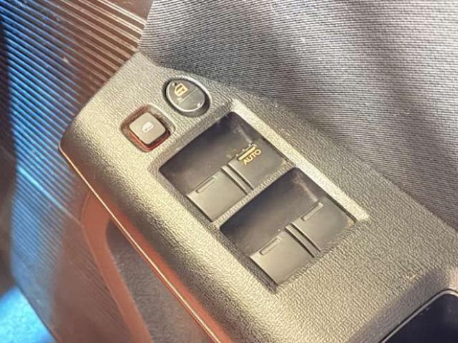 フリードスパイク1.5 G ジャストセレクション 4WD　防錆塗装4WDTVナビETC 1500