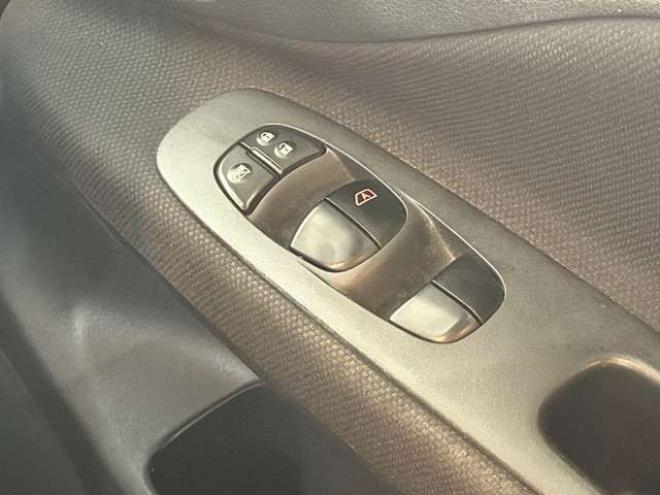 セレナ2.0 20X 4WD　防錆塗装4WDTVナビBカメETC後席モニタ 2000