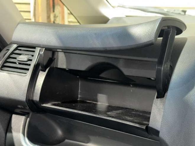 セレナ2.0 20X 4WD　防錆塗装4WDTVナビBカメETC後席モニタ 2000