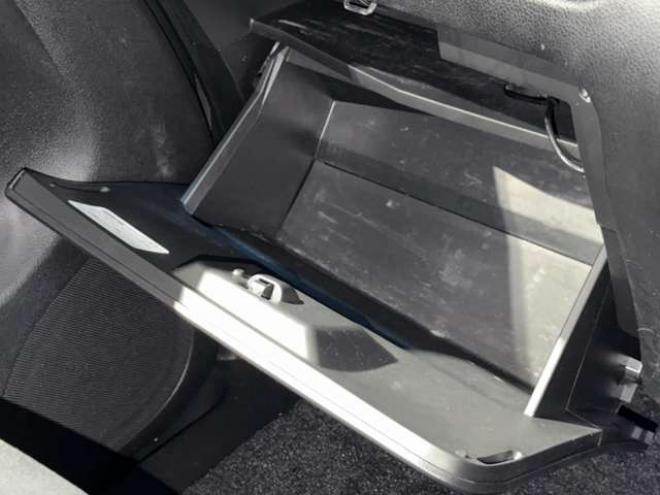 セレナ2.0 20X 4WD　防錆塗装4WDTVナビBカメETC後席モニタ 2000