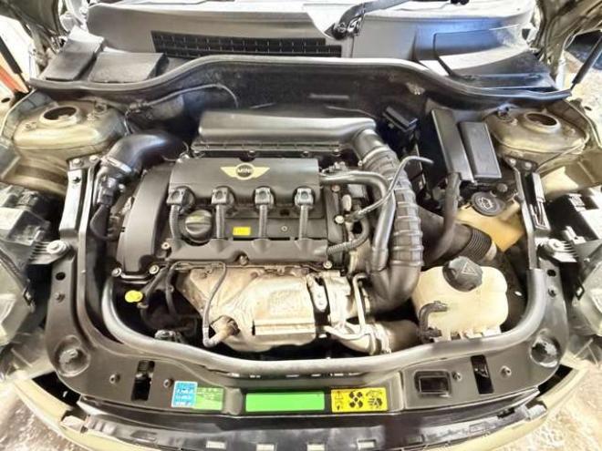 ミニクラブマン クーパーS　防錆塗装キーレスバックカメラETC 正規輸入車 2WD 1600