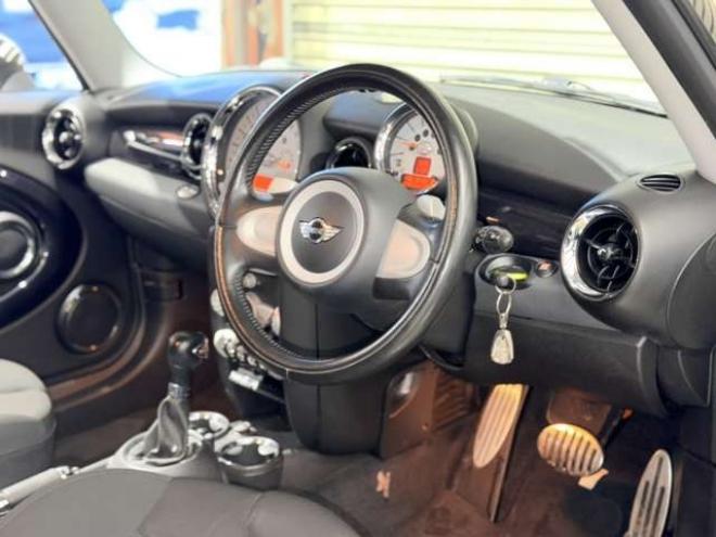 ミニクラブマン クーパーS　防錆塗装キーレスバックカメラETC 正規輸入車 2WD 1600