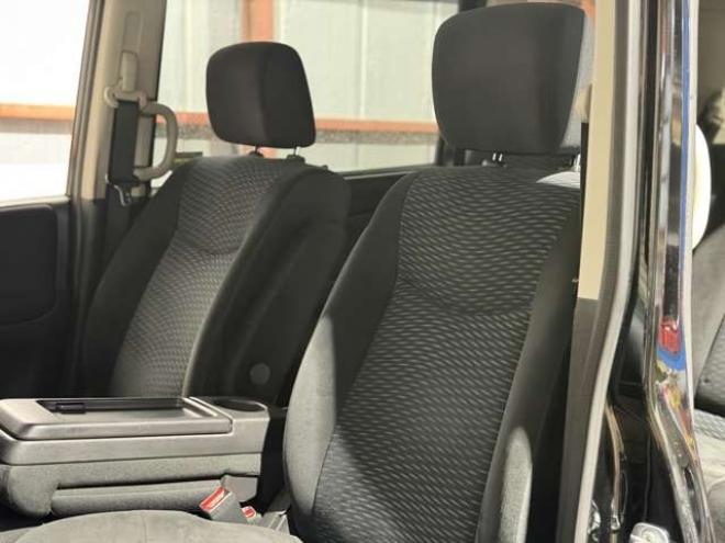 セレナ2.0 20X Vセレクション+Safety 4WD　防錆塗装4WDTVナビBカメETCエンスタ夏冬タイヤ 2000