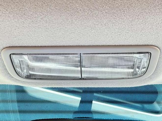 フィット1.5 ハイブリッド Fパッケージ 4WD　防錆塗装4WDTVナビBカメ 1500