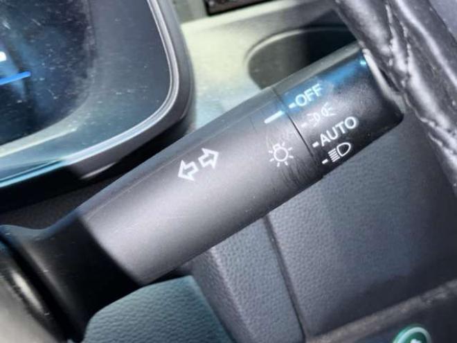 フィット1.5 ハイブリッド Fパッケージ 4WD　防錆塗装4WDTVナビBカメ 1500