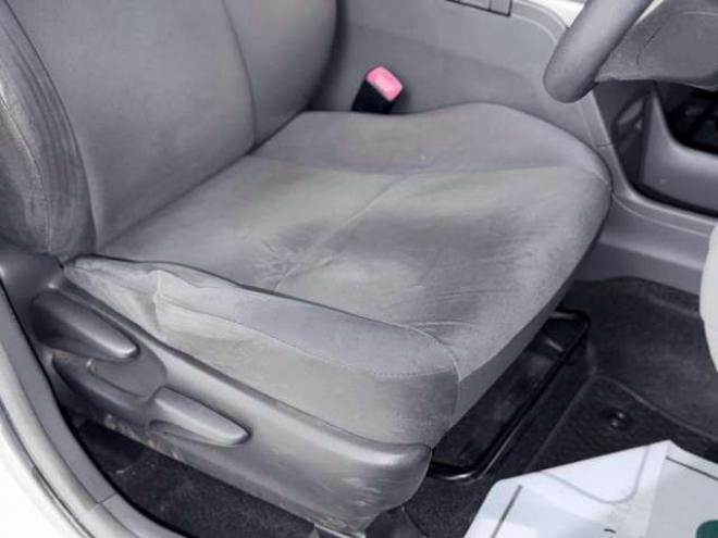 プリウスα1.8 S　下廻防錆TVナビBカメ 2WD 1800