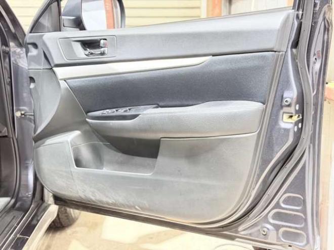 レガシィワゴン2.5 i Sスタイル 4WD　防錆塗装TVナビBカメ 2500