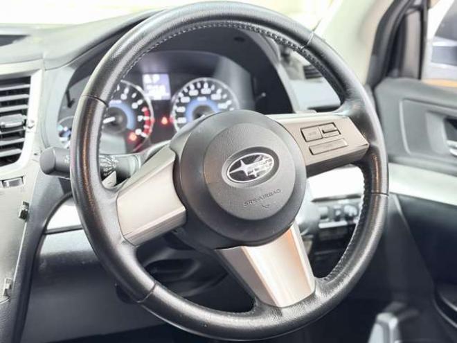 レガシィワゴン2.5 i Sスタイル 4WD　防錆塗装TVナビBカメ 2500