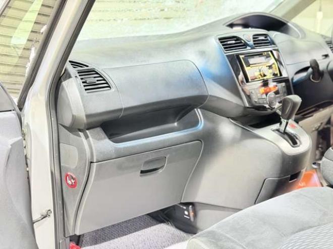 セレナ2.0 20X S-HYBRID　防錆塗装CDエンスタ 2WD 2000