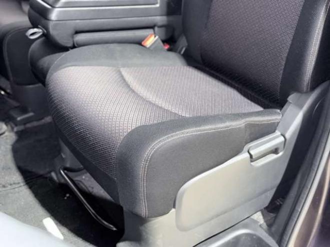 セレナ2.0 ハイウェイスター S-HYBRID　防錆塗装TVナビBカメ後席モニタETC 2WD 2000