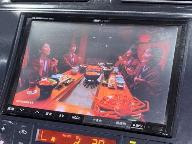 セレナ2.0 ハイウェイスター S-HYBRID　防錆塗装TVナビBカメ後席モニタETC 2WD 2000