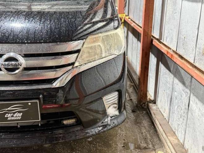 セレナ2.0 ハイウェイスター 4WD　防錆塗装4WDTVナビBカメ 2000