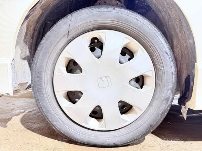 フリード1.5 フレックス エアロ 4WD　防錆塗装4WDキーレス 1500