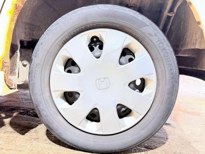 フリード1.5 フレックス エアロ 4WD　防錆塗装4WDキーレス 1500