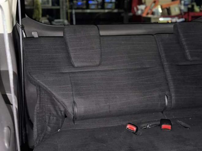 ステップワゴン2.0 L 4WD　防錆塗装4WDTVナビBカメ後席モニタ 2000