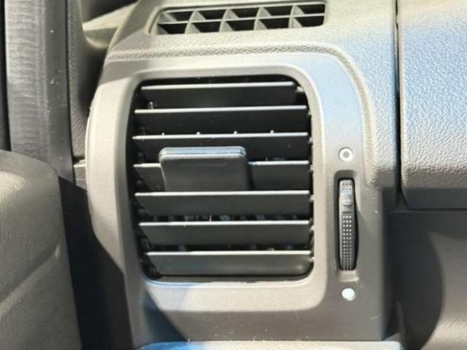 ステップワゴン2.0 L 4WD　防錆塗装4WDTVナビBカメ後席モニタ 2000