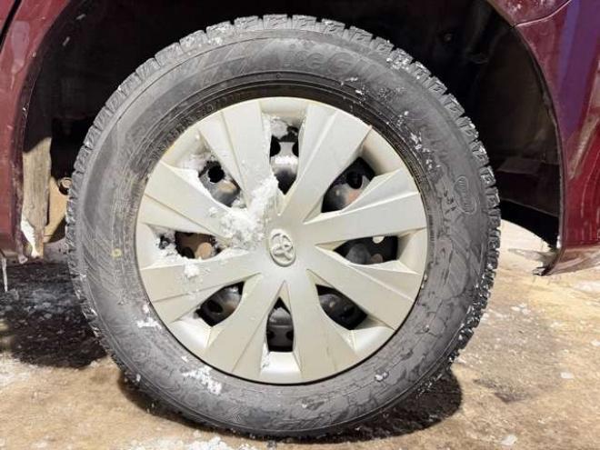 フリード1.5 G Lパッケージ 4WD　防錆塗装4WDキーレスナビ 1500