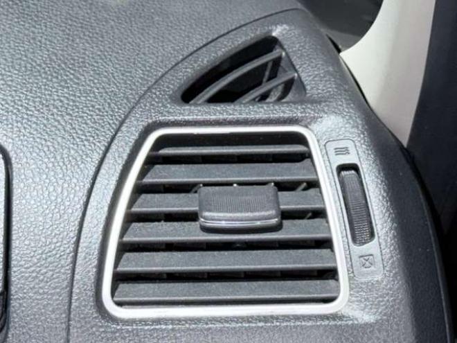 セレナ2.0 ハイウェイスター 4WD　防錆塗装4WDスマキー 2000