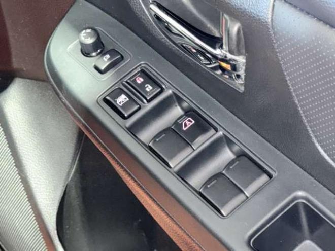 インプレッサG4 2.0 i-S 4WD　防錆塗装4WDキーレスCD 2000